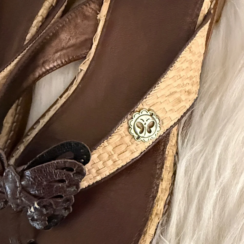 Brighton Brown Butterfly Embellished Women's Sandals🔥 - Picture 3 of 10